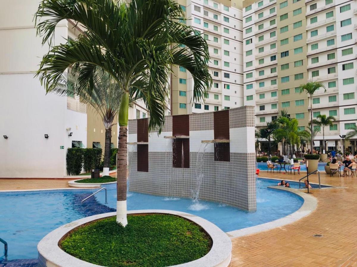Prive Riviera Park Hotel Caldas Novas - Lindo Apartamento Inteiro Para 4 Pessoas Exteriör bild